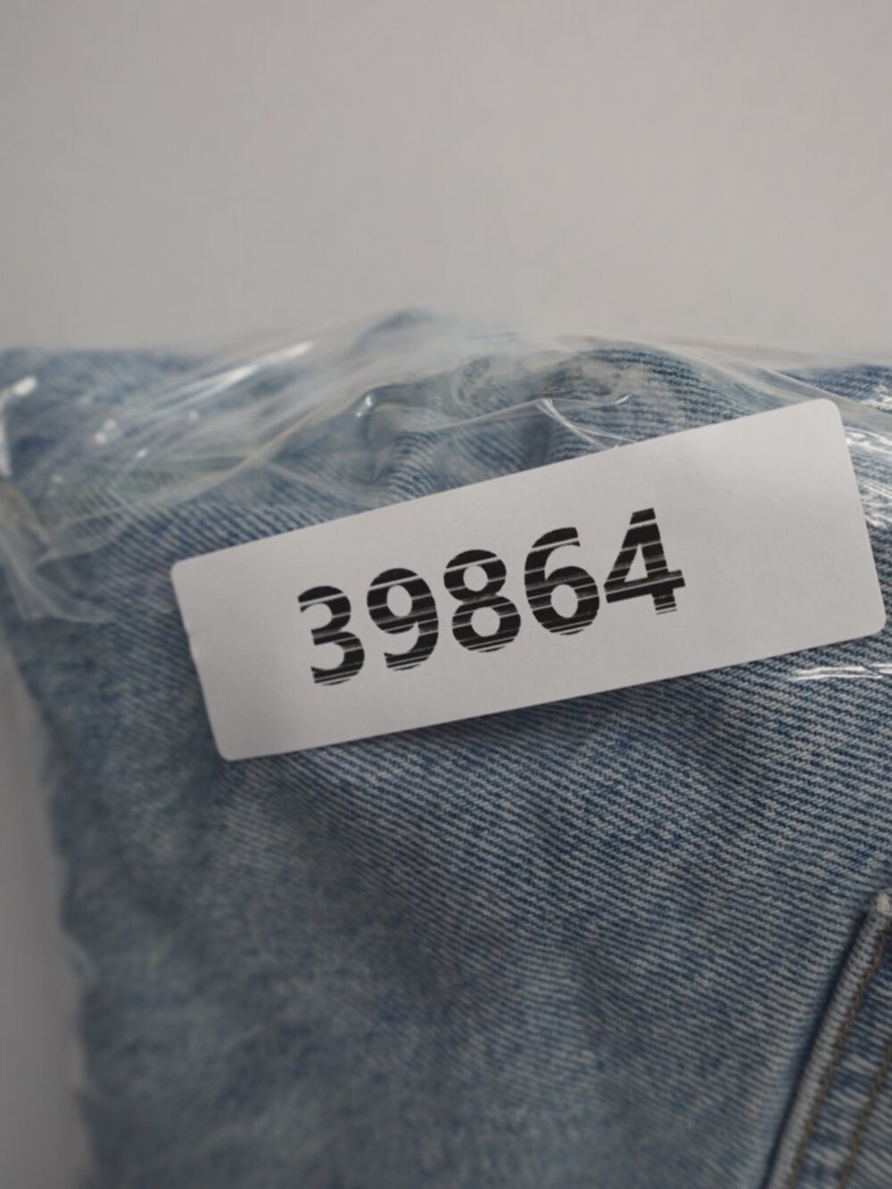 AGOLDE Lana Mid Rise Vintage Straight Jeans in Curio Size 27 NWT - Picture 13 of 13